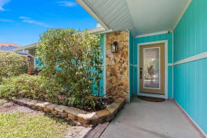 6501 SE Sherwood Street, Hobe Sound, FL 33455 Sold 06/30/23