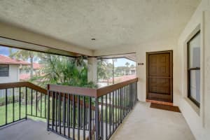 360 SW South River Drive   207, Stuart, FL 34997 Sold 12/08/23