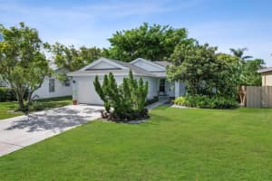 6944  Beacon Hollow Turn, Boynton Beach, FL 33437 Sold 07/12/23