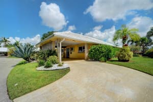 370 Yorktowne Cir, Lake Worth, FL 33462, Sold 10/20/23