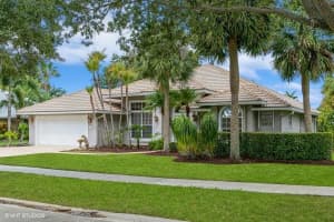 2320 SW Danforth Circle, Palm City, FL 34990 Sold 07/10/23