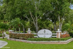 2320 SW Danforth Circle, Palm City, FL 34990 Sold 07/10/23