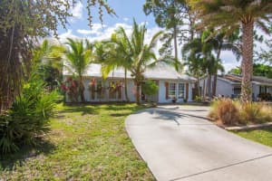 121  10th Avenue, Vero Beach, FL 32962 Sold 08/02/23