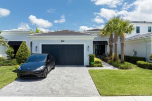 13674  Artisan Circle, Palm Beach Gardens, FL 33418 Sold 07/13/23