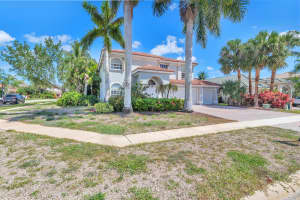 4197  Bahia Isle Circle, Wellington, FL 33449 Sold 08/18/23