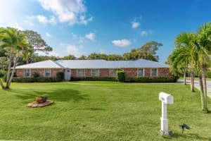 1738 NW Palmetto Terrace, Stuart, FL 34994 Sold 08/11/23