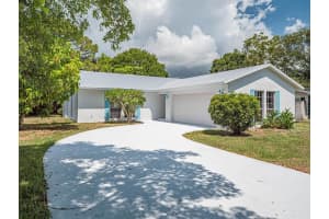 255  19th Avenue, Vero Beach, FL 32962 Sold 10/03/23