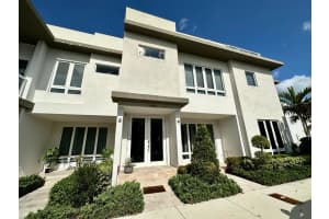 6474 NW 103rd Passage   6474, Doral, FL 33178 Sold 07/24/23