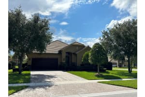 2749  Siena Circle, Wellington, FL 33414 Sold 10/05/23