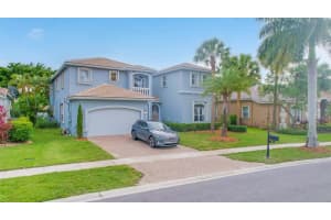 6862  Houlton Circle, Lake Worth Beach, FL 33467 Sold 12/18/23