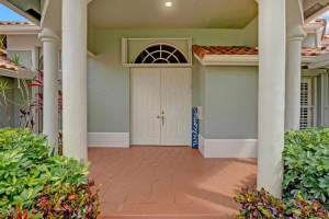 19118  Cloister Lake Lane, Boca Raton, FL 33498 Sold 07/07/23