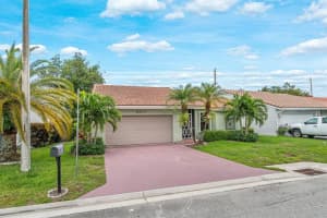 5577  American Circle, Delray Beach, FL 33484 Sold 08/14/23