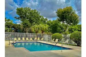 948  Summit Lake Drive, West Palm Beach, FL 33406 Sold 08/14/23