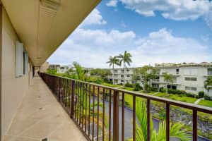 3605 S Ocean Boulevard   322, South Palm Beach, FL 33480 Sold 09/08/23