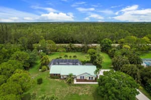 8215  159th Court  N, Palm Beach Gardens, FL 33418 Sold 07/25/23