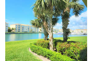 8  Harbour Isle Drive  E 103, Fort Pierce, FL 34949 Sold 10/16/23