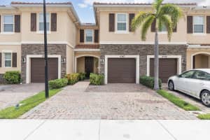 4342  Brewster Lane, West Palm Beach, FL 33417 Sold 08/23/23