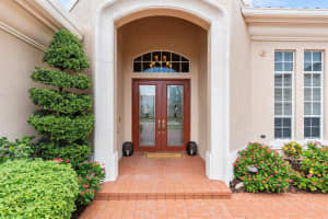 263 SW Hatteras Court, Palm City, FL 34990 Sold 07/26/23