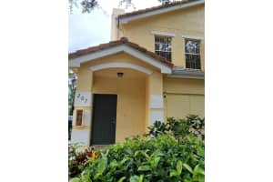 114 SW Peacock Boulevard  SW 8207, Saint Lucie West, FL 34986 Sold 08/25/23