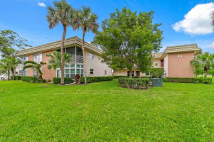 40  Vista Gardens Trail, Vero Beach, FL 32962 Sold 08/15/23