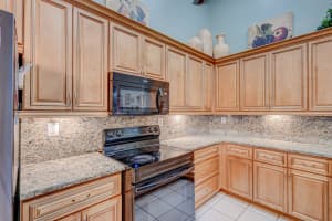 1060  Summit Place Circle   D, West Palm Beach, FL 33415 Sold 08/18/23