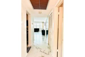 215 SE 3rd Avenue   304d, Hallandale Beach, FL 33009 Sold 08/31/23