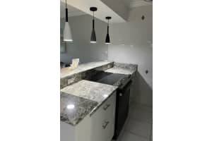 2552 S Federal Highway   6, Boynton Beach, FL 33435 Sold 10/03/23