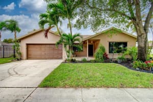 9933 NW 52nd Street, Sunrise, FL 33351 Sold 07/07/23