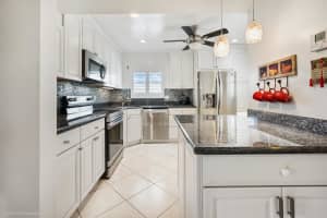 9  Colonial Club Drive   305, Boynton Beach, FL 33435 Sold 07/06/23