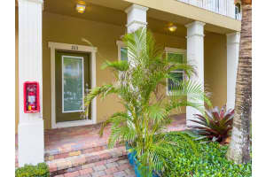 119  Black Ironwood Road   103, Jupiter, FL 33458 Sold 06/29/23