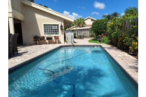 7661  Sierra Drive  W, Boca Raton, FL 33433 Sold 07/11/23