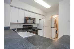 1640 N 42nd Circle   203, Vero Beach, FL 32967 Sold 07/20/23