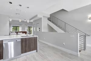 458 SE 1 Circle, Pompano Beach, FL 33060 Sold 07/20/23