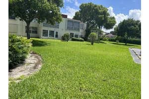 10  Willowbrook Lane   Apt 102, Delray Beach, FL 33446 Sold 08/30/23