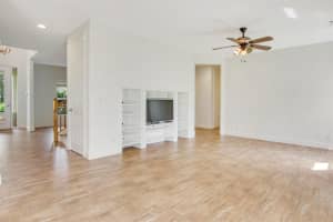 1228  Egret Circle  S, Jupiter, FL 33458 Sold 08/08/23