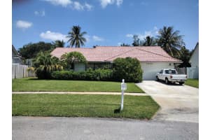 5822  Sun Pointe Circle, Boynton Beach, FL 33437 Sold 07/27/23