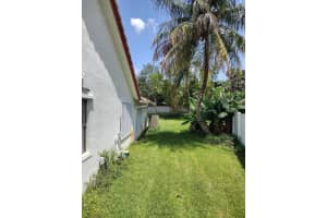 5822  Sun Pointe Circle, Boynton Beach, FL 33437 Sold 07/27/23