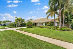 12950  La Rochelle Circle, Palm Beach Gardens, FL 33410 Sold 08/08/23