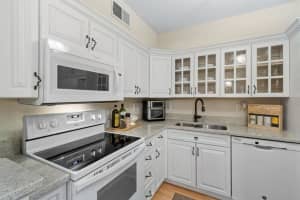 9815 Pineapple Tree Dr APT 206, Boynton Beach, FL 33436, Sold 07/21/23