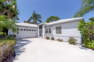 18220 SE Wood Haven Lane, Jupiter, FL 33469 Sold 07/19/23