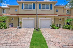 2766 S Evergreen Circle, Boynton Beach, FL 33426 Sold 07/25/23