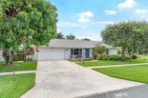 555 SW 25th Avenue, Boynton Beach, FL 33435 Sold 08/16/23