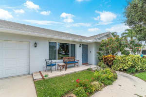 555 SW 25th Avenue, Boynton Beach, FL 33435 Sold 08/16/23