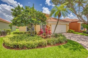 5015  Elpine Way, Palm Beach Gardens, FL 33418 Sold 07/24/23
