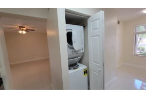 3102  Glenmoor Drive, West Palm Beach, FL 33409 Sold 08/04/23