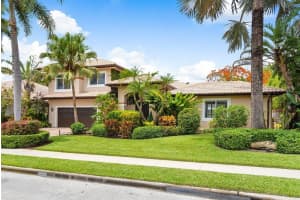 715 NW 101st Terrace, Plantation, FL 33324 Sold 09/06/23