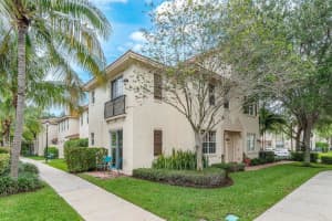 1020 E Longport Circle   A1, Delray Beach, FL 33444 Sold 08/15/23