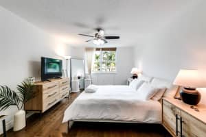 99 SE Mizner Boulevard   724, Boca Raton, FL 33432 Sold 06/09/23