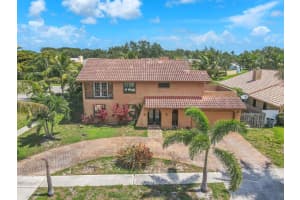 5865  Vista Linda Lane, Boca Raton, FL 33433 Sold 08/11/23