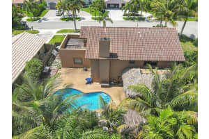 5865  Vista Linda Lane, Boca Raton, FL 33433 Sold 08/11/23